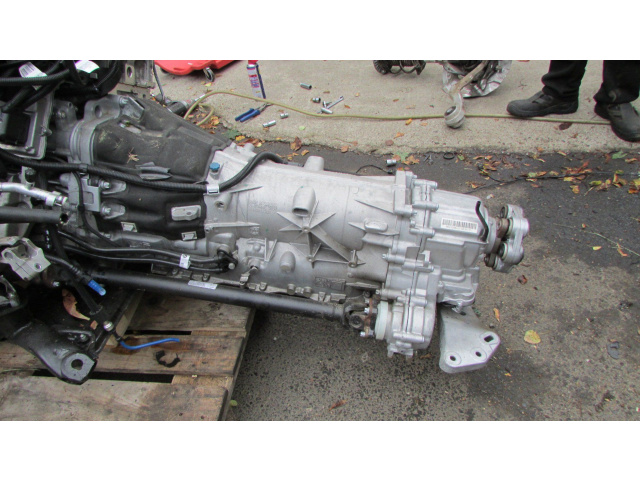 Двигатель BMW 1M 135 M1 3.0 .320PS F20 2015R