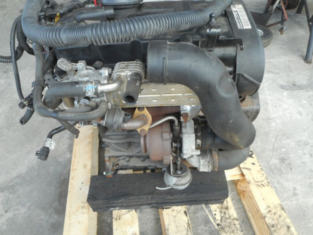 DODGE CALIBER двигатель 2.0 CRD 140TYS KM