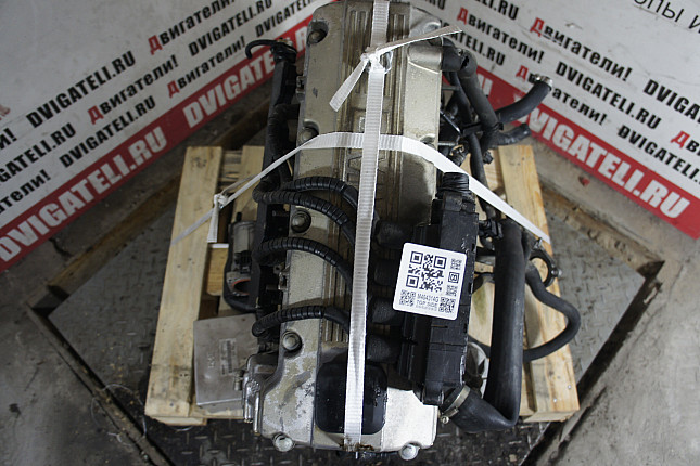 Фотография контрактного двигателя сверху BMW M43 B16