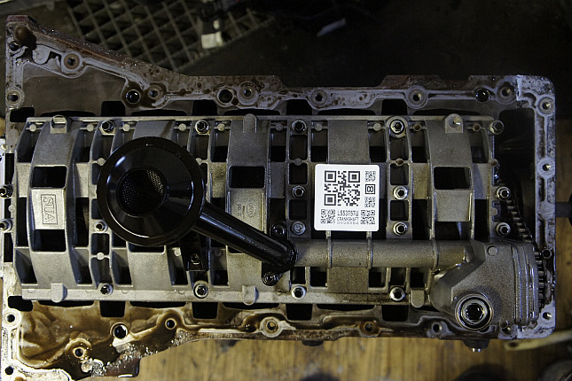 Фотография блока двигателя без поддона (коленвала) Land Rover 15 P