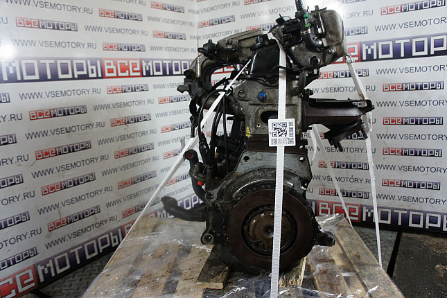 Двигатель вид с боку VW AFT