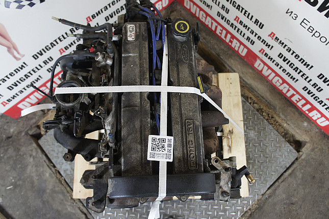 Фотография контрактного двигателя сверху Ford L1F