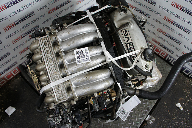 Фотография контрактного двигателя сверху PLYMOUTH 6G72