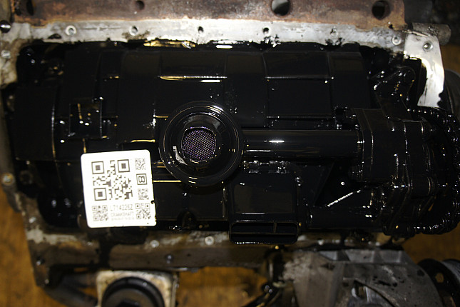 Фотография блока двигателя без поддона (коленвала) VW ALH