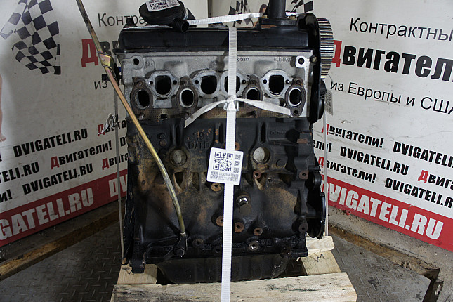 Двигатель вид с боку VW ABL