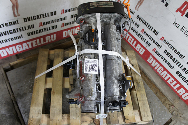 Фотография контрактного двигателя сверху Skoda BUD
